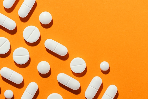 Minimal medicinal pills arrangement
