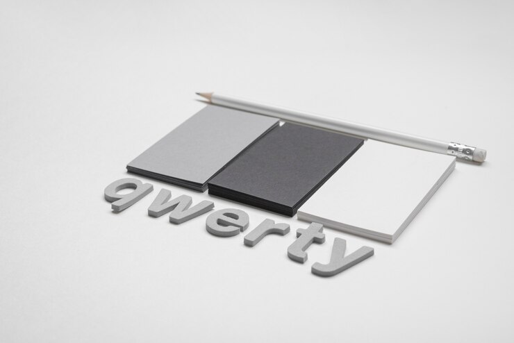 Free Photo minimalist business cards with qwerty word