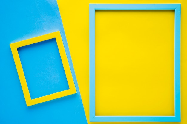 Minimalist empty frames with bicolor background