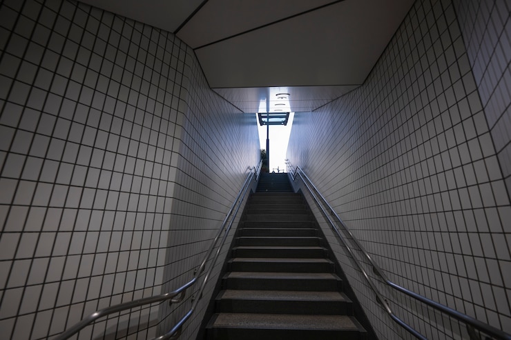 Free Photo minimalist hallways background
