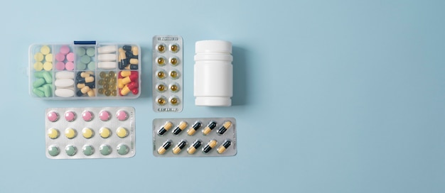 Minimalistic science banner with pills