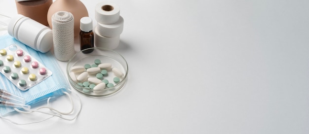 Free photo minimalistic science banner with pills