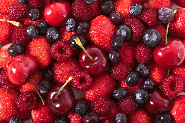Бесплатное фото Смешанные ягоды крупным планом