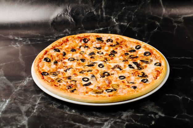 BEST PIZZA TOPPINGS PEOPLE LOVED SO MUCH