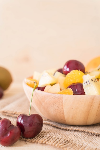 mixed sliced fruit