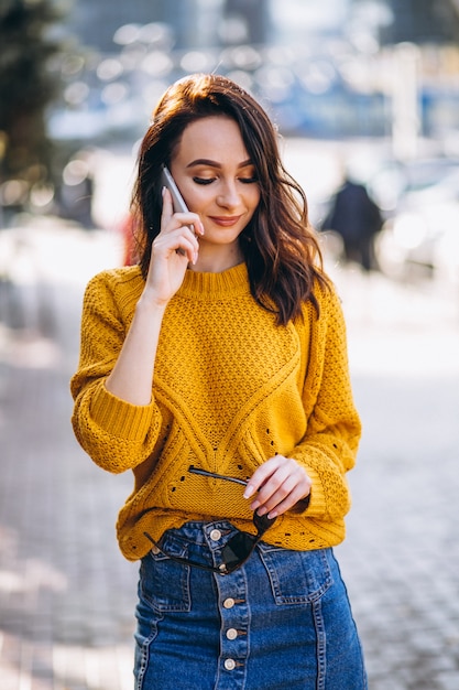 Model woman talking on the phone