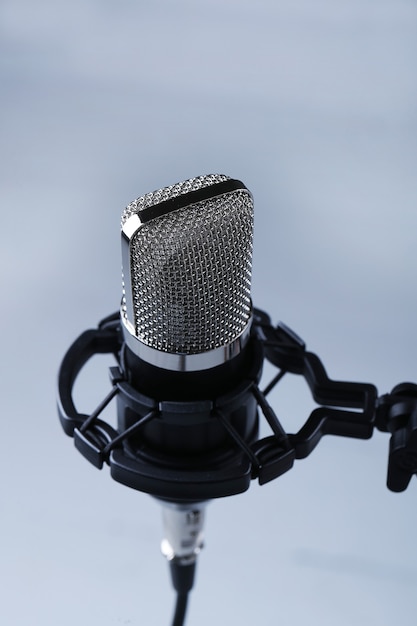 Modern microphone