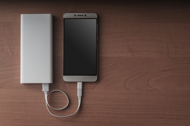 新iPhone将改USB-C