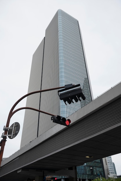 Foto gratuita vista dell'edificio urbano moderno