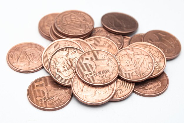 Деньги - бразильские монеты - 5 сентаво