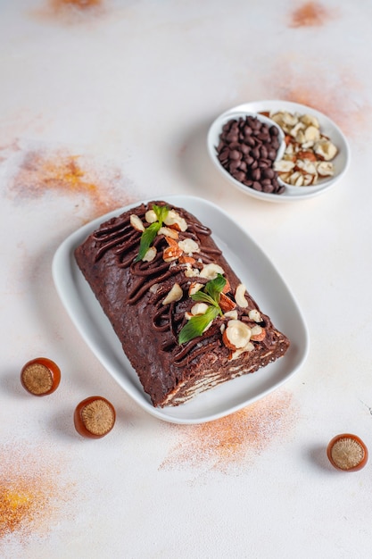 Мозаичный шоколадно-бисквитный торт