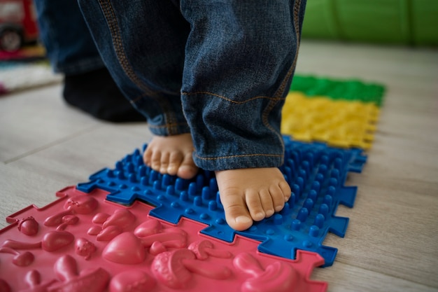 Foto gratuita madre e bambino che si divertono