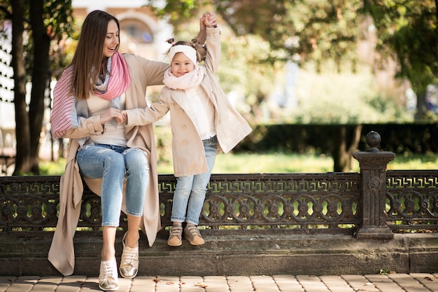 Free photo mother and daughter