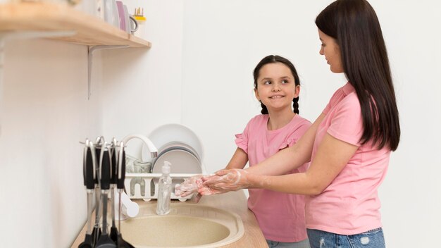 Discover the Therapeutic Benefits of Hand Dishwashing for Sensory Wellness