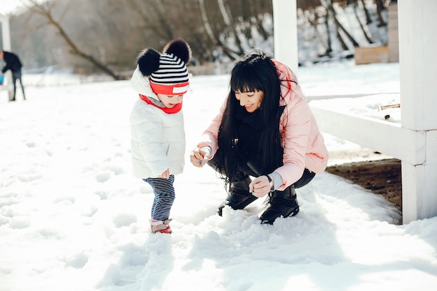 Free photo mother with little daughter