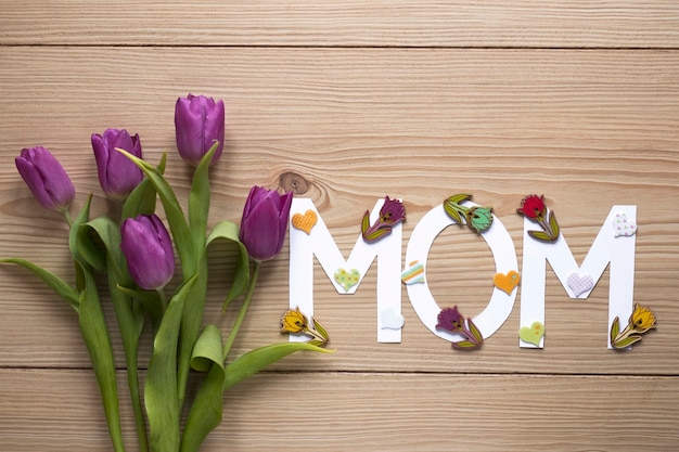 Free photo mothers day concept with letters and roses