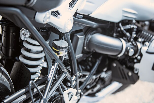 Мотоцикл предметы роскоши крупным планом: части мотоцикла