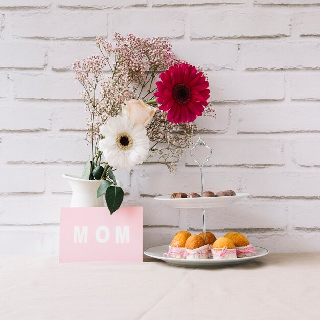Muffins and flowers for mothers day