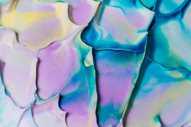 Struttura multicolore di design artistico sulla superficie della schiuma