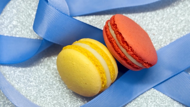 Composizione di macarons multicolori