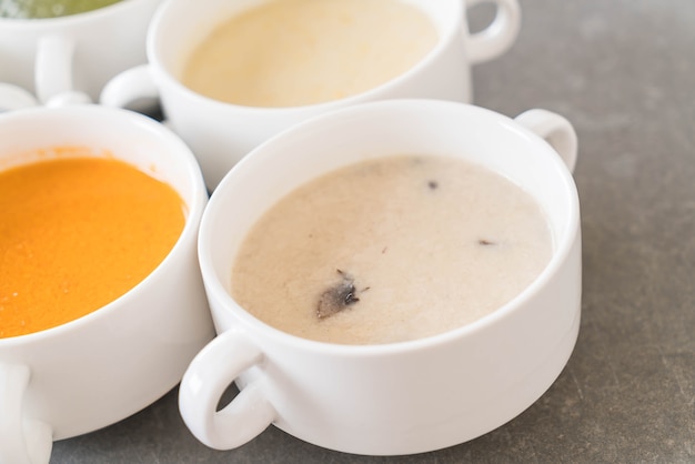 Free photo mushroom soup