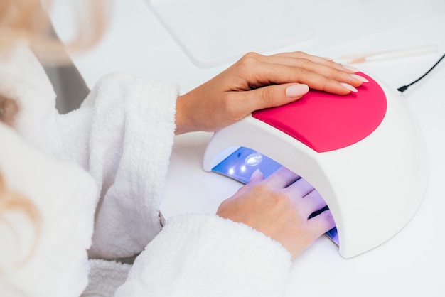 Nail hygiene and care drying the nail polish