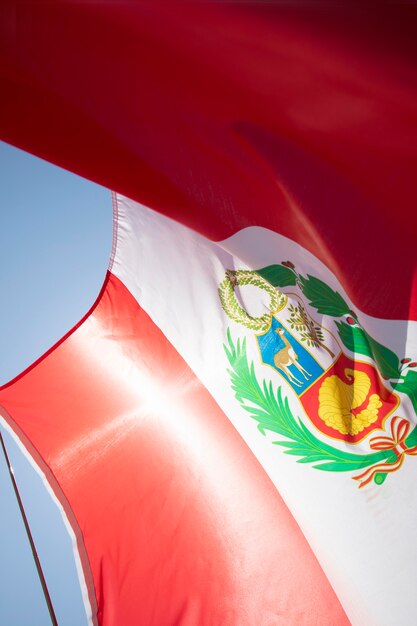 바람에 페루 국기