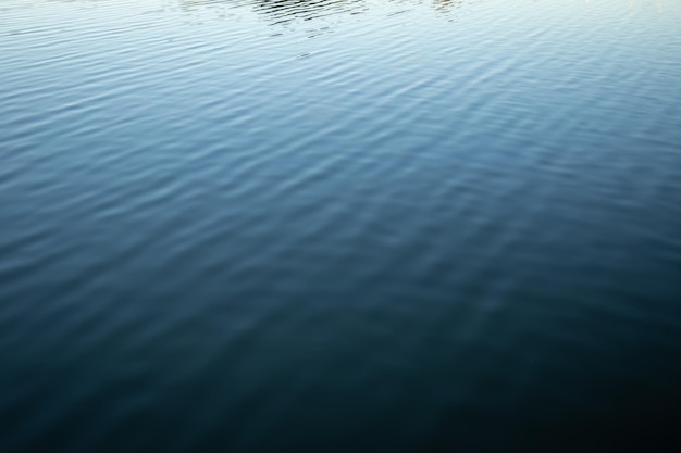 Foto gratuita sfondo naturale dell'acqua sul lago