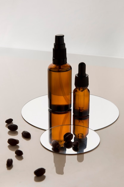 Free photo natural jojoba oil composition