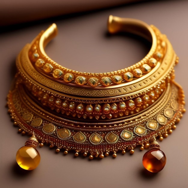 Foto gratuita una collana con oro e pietre sopra e una collana di perline.