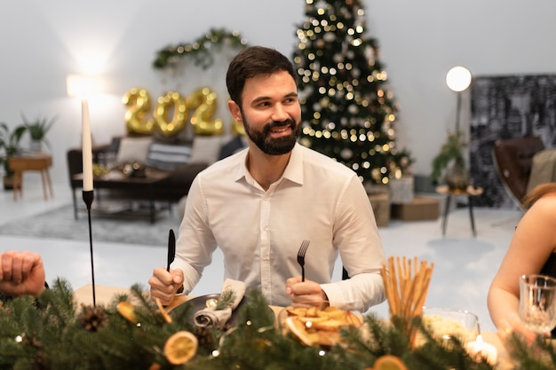 Capodanno trascorso con gli amici e festeggiando