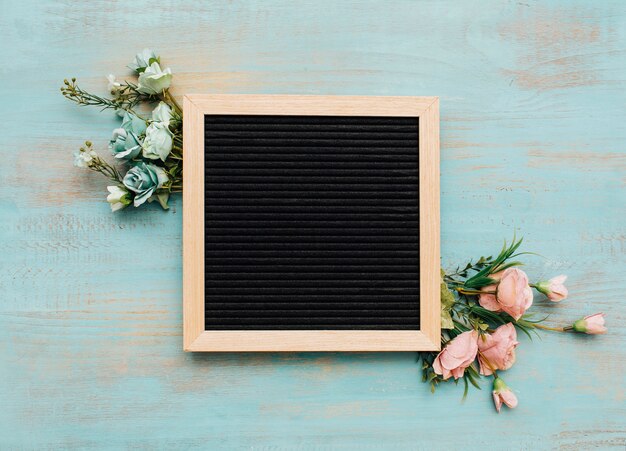 Nice flowers with chalkboard.