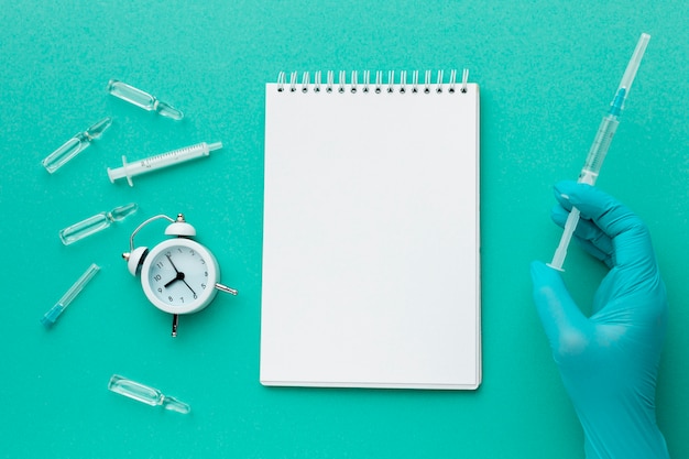 Notebook and time for syringe treatment