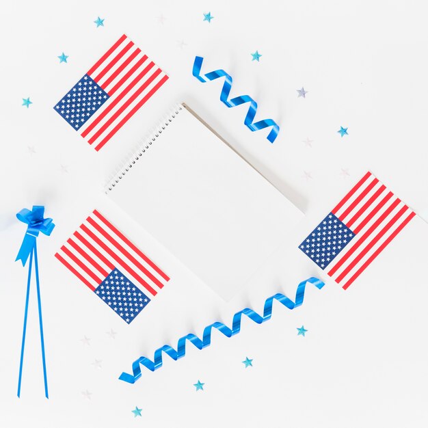 メモ帳小さなアメリカの国旗と休日の装飾