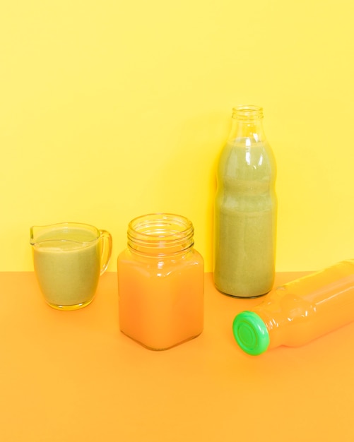 Nutritive orange and kiwi smoothie