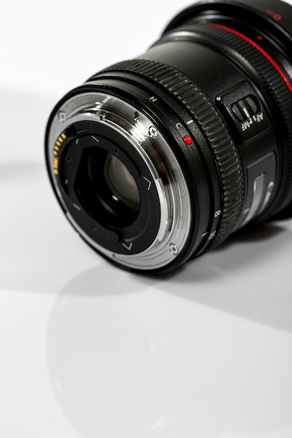 Free photo objective of camera with opened lens