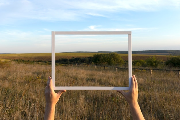 How does a landscape picture look like