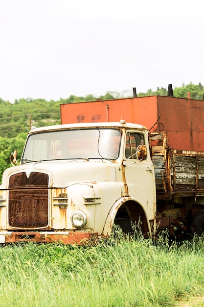 Free photo old farming car on field