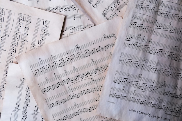 Old music notes