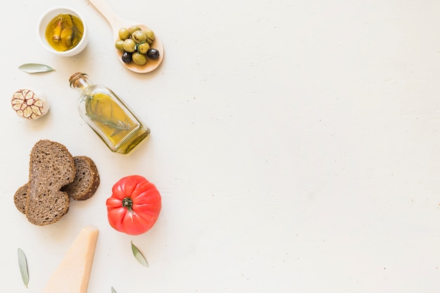 Olive oil bread and tomato set 