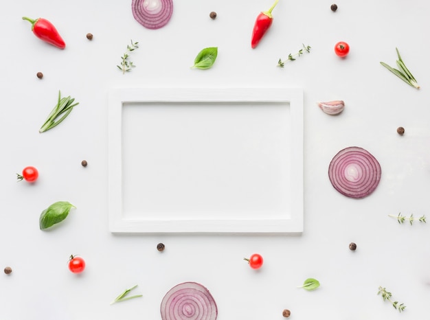 Onion rings and herbs with copy-space