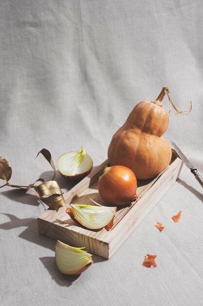 Onions and pumpkin arrangement high angle