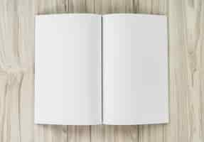 Free photo open notebook with blank pages