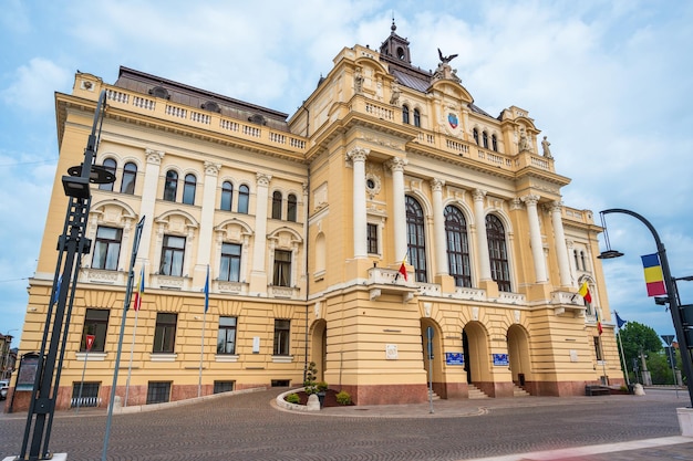 無料写真 オラデア市庁舎 ルーマニア