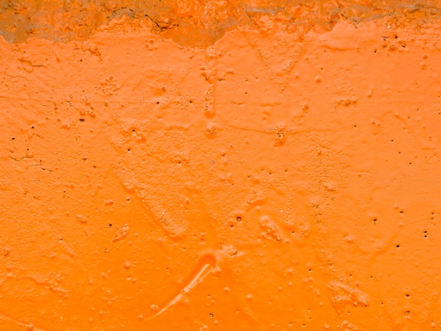 オレンジ色の塗装面