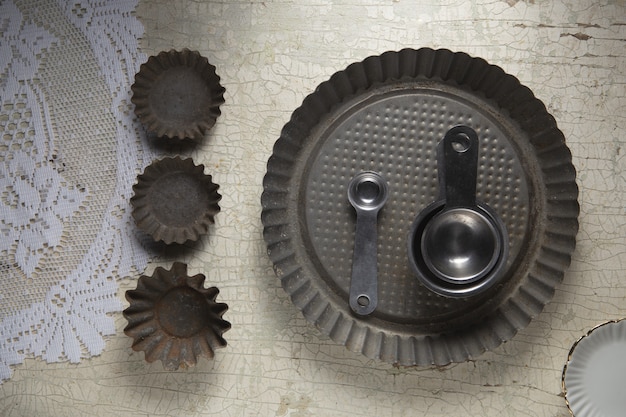 Free photo ordered composition of baking tools flat lay