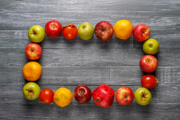 Free photo organic autumn fruits.