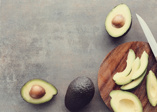 Free photo organic avocado fruit