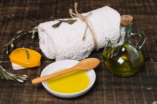 Organic hygenic products with olive oil