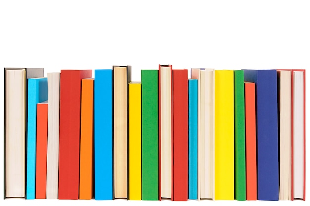 Foto gratuita libri colorati organizzati